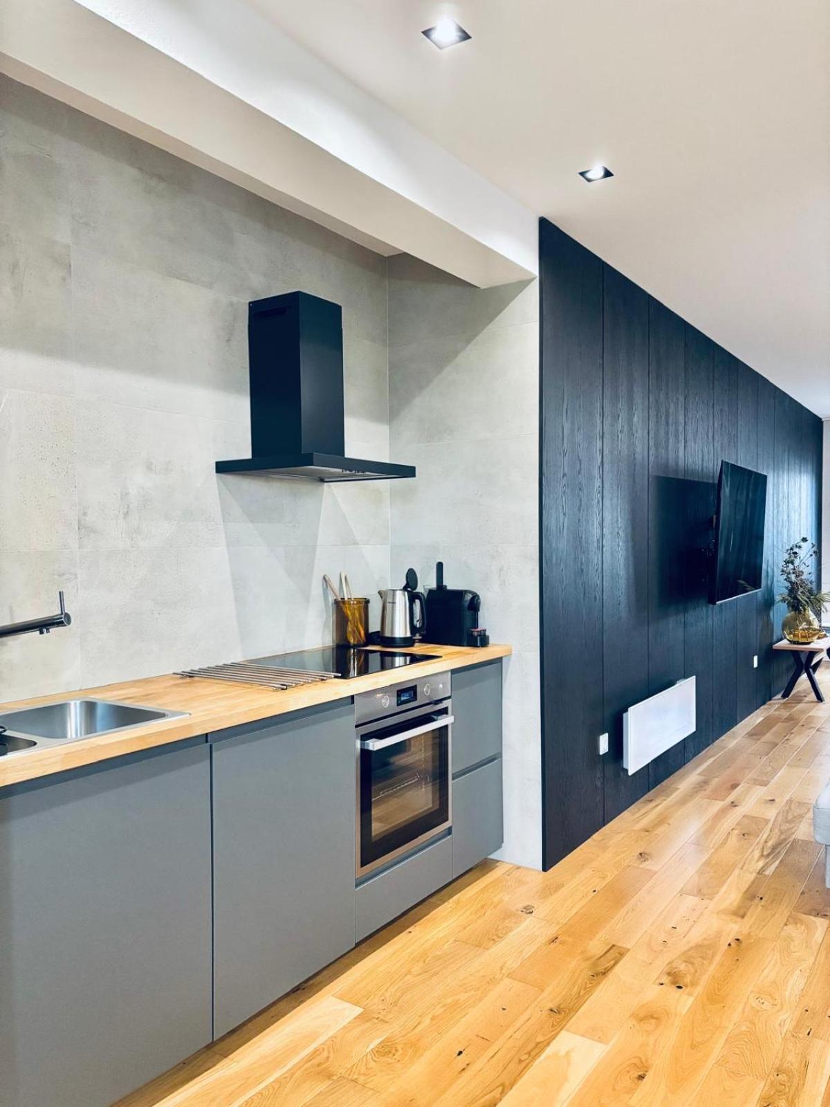 Apartman Zara Komarno Bagian luar foto