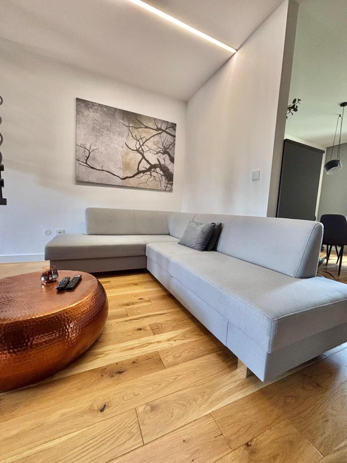 Apartman Zara Komarno Bagian luar foto